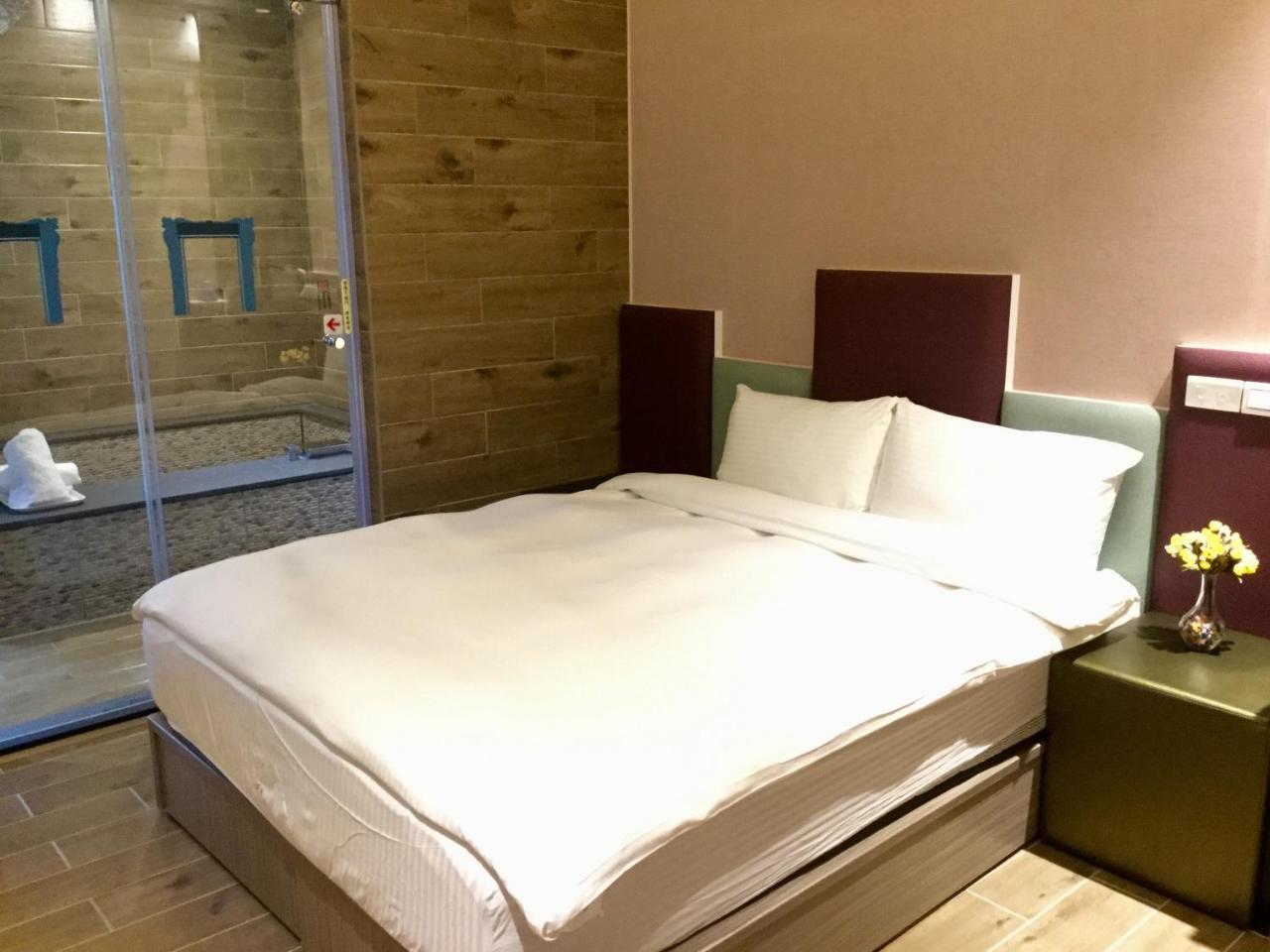 Spoon Spa Hall Джиаоси Екстериор снимка